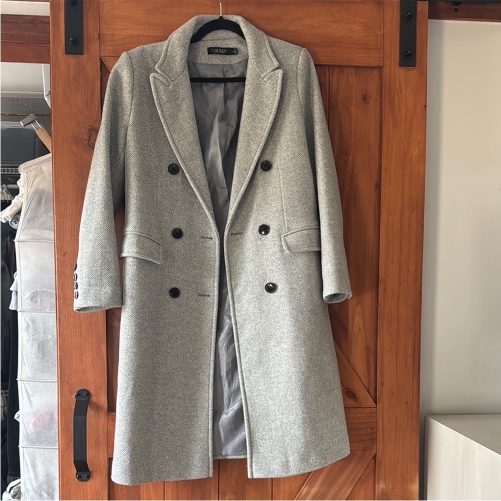 ⭐️ Ralph Lauren Herringbone Gray Blazer - Picture 4 of 11